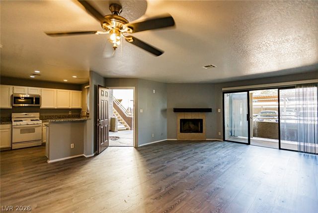 5036 South Rainbow Boulevard 104, Las Vegas, NV 89118