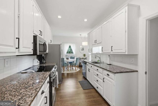 5211 Glenridge Drive, Atlanta, GA 30342