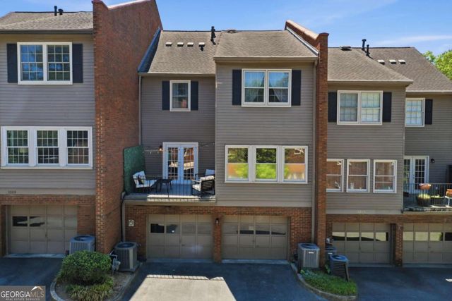 5211 Glenridge Drive, Atlanta, GA 30342