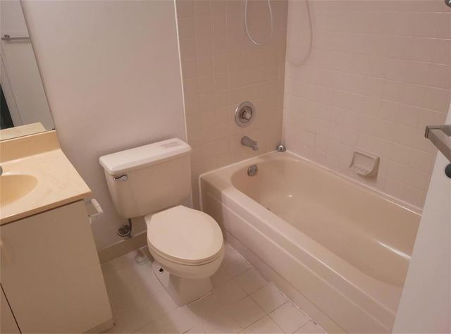 8741 Wiles Road 305, Coral Springs, FL 33067