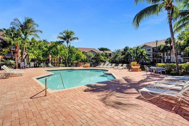 8741 Wiles Road 305, Coral Springs, FL 33067