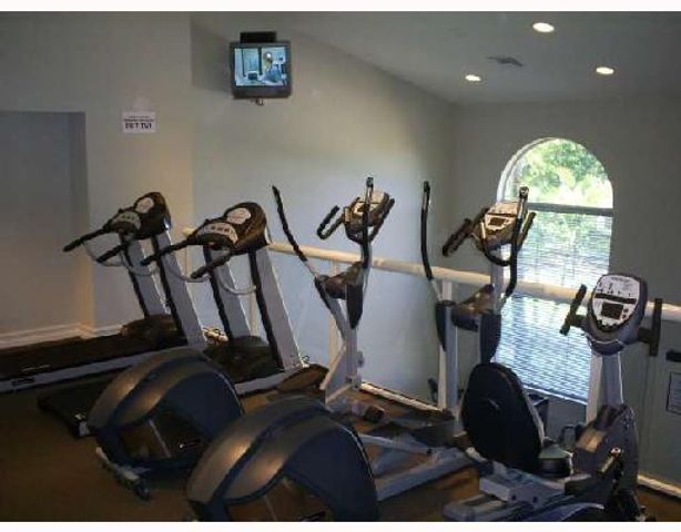 8741 Wiles Road 305, Coral Springs, FL 33067