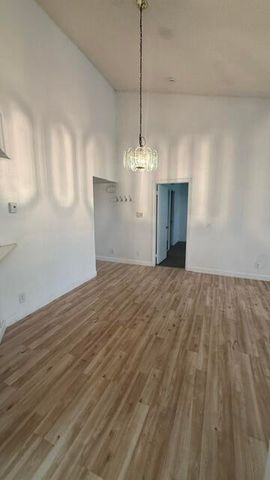 8741 Wiles Road 305, Coral Springs, FL 33067