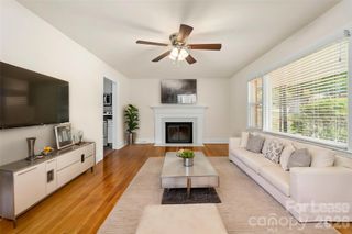 943 Dudley Drive, Charlotte, NC 28205