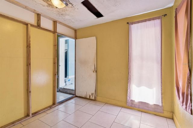 10003 N 24TH STREET, Tampa, FL 33612