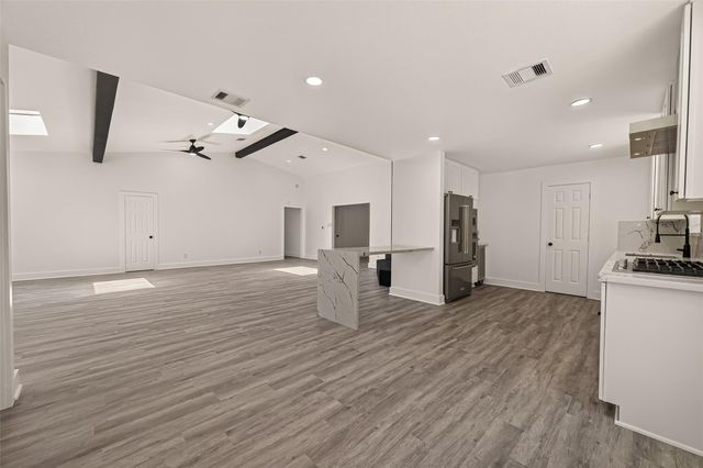 9519 Moorberry Lane, Houston, TX 77080