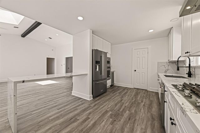 9519 Moorberry Lane, Houston, TX 77080