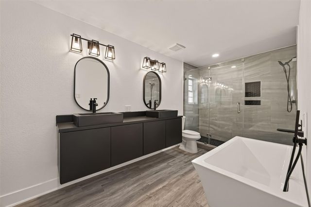 9519 Moorberry Lane, Houston, TX 77080