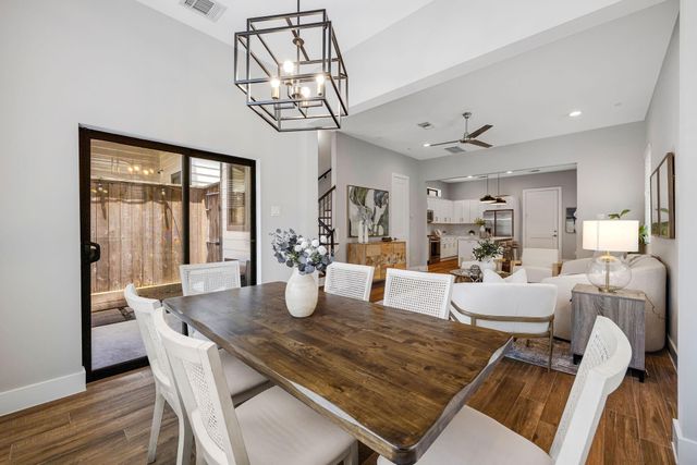 114 E 33rd Street B, Houston, TX 77018