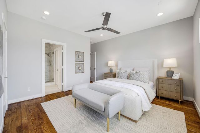 114 E 33rd Street B, Houston, TX 77018