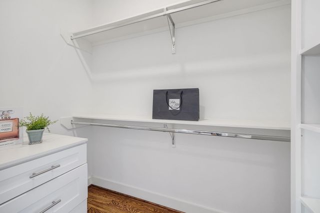 114 E 33rd Street B, Houston, TX 77018