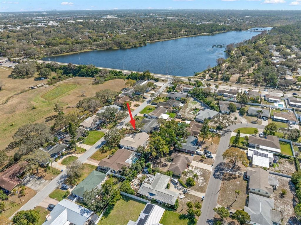 Image 39 of property listing at 650 PINECREST DRIVE, Largo, FL 33770