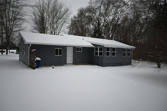 2392 W Bard Road, Muskegon, MI 49445