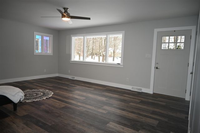 2392 W Bard Road, Muskegon, MI 49445