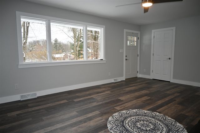 2392 W Bard Road, Muskegon, MI 49445