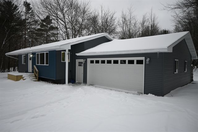 2392 W Bard Road, Muskegon, MI 49445