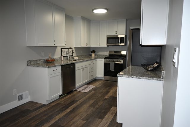 2392 W Bard Road, Muskegon, MI 49445