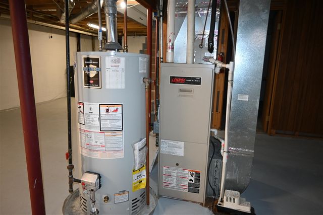 2392 W Bard Road, Muskegon, MI 49445