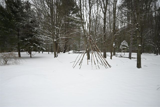 2392 W Bard Road, Muskegon, MI 49445