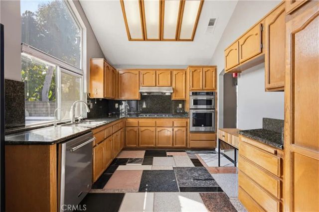 1778 Sunnybrook, Upland, CA 91784