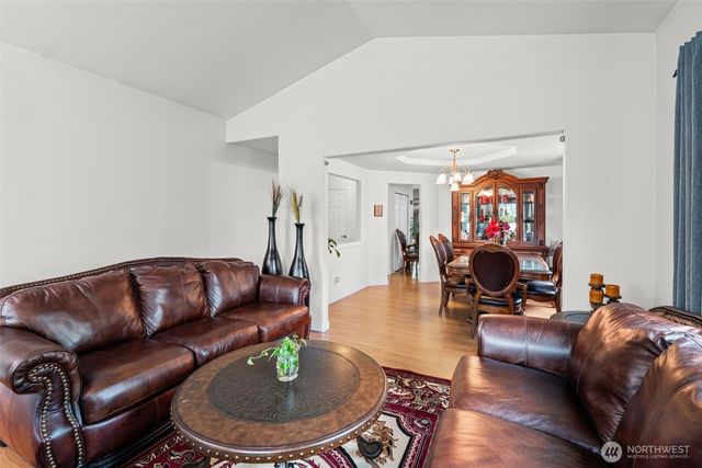 1817 180th Place SW, Lynnwood, WA 98037