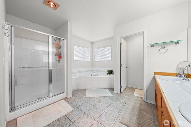 1817 180th Place SW, Lynnwood, WA 98037