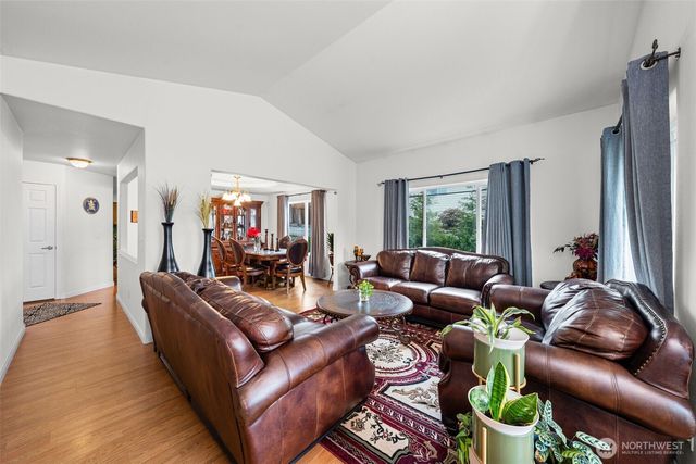 1817 180th Place SW, Lynnwood, WA 98037