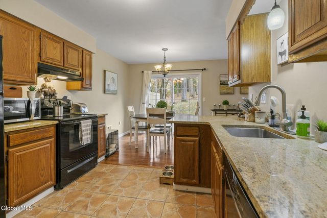 3016 Fern Court, Guilderland, NY 12303