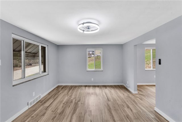 272 Dakota Ave, Bellevue, PA 15202