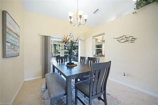 303 Aviation PKWY, Cape Coral, FL 33904