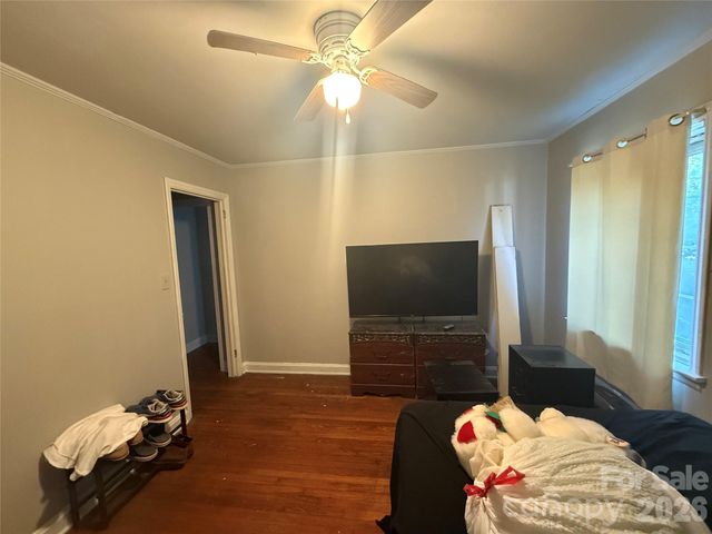 4147 Welling Avenue, Charlotte, NC 28208