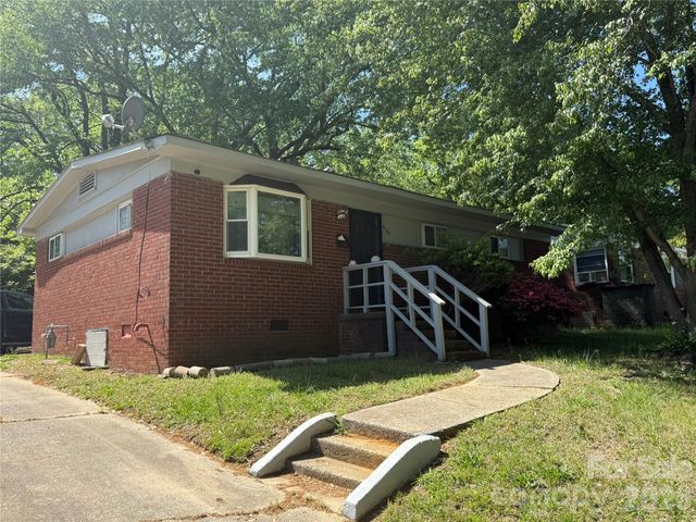 4147 Welling Avenue, Charlotte, NC 28208