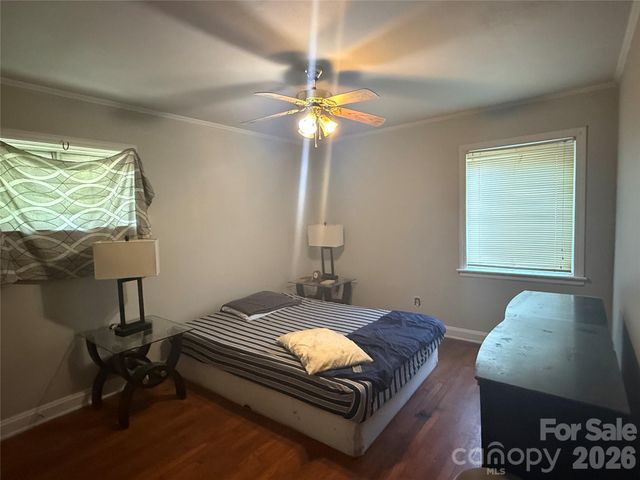 4147 Welling Avenue, Charlotte, NC 28208