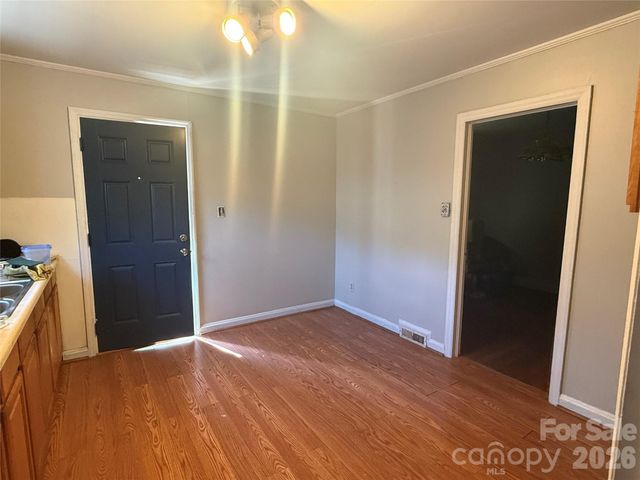 4147 Welling Avenue, Charlotte, NC 28208