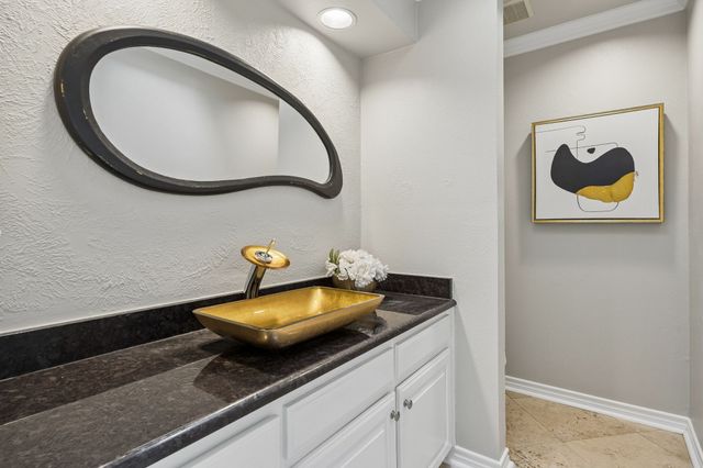 10811 Stone Canyon Place, Dallas, TX 75230