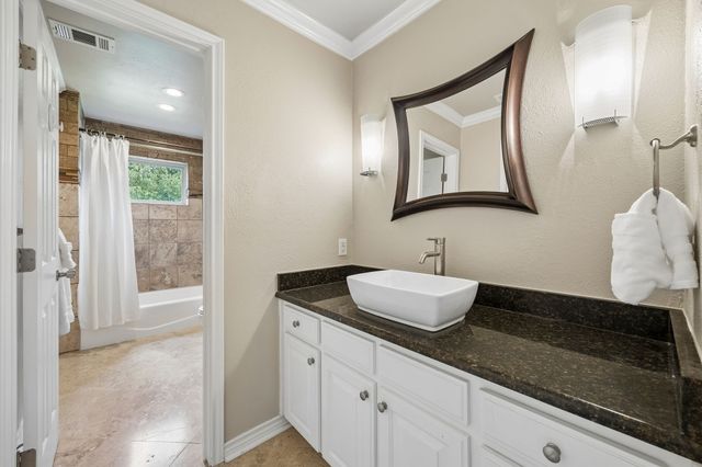 10811 Stone Canyon Place, Dallas, TX 75230