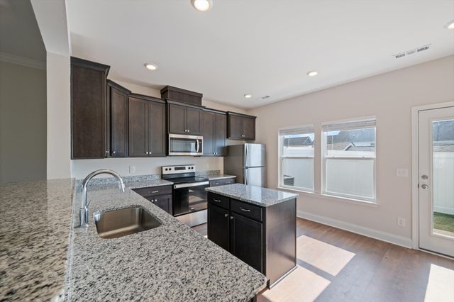 842 Westcott Ln, Antioch, TN 37013