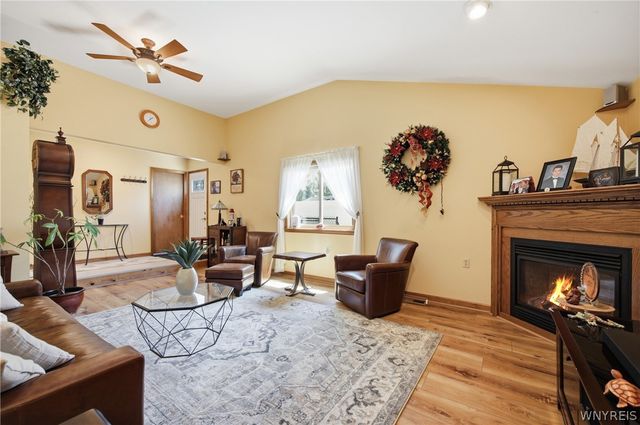 291 Seneca Place, Lancaster, NY 14086