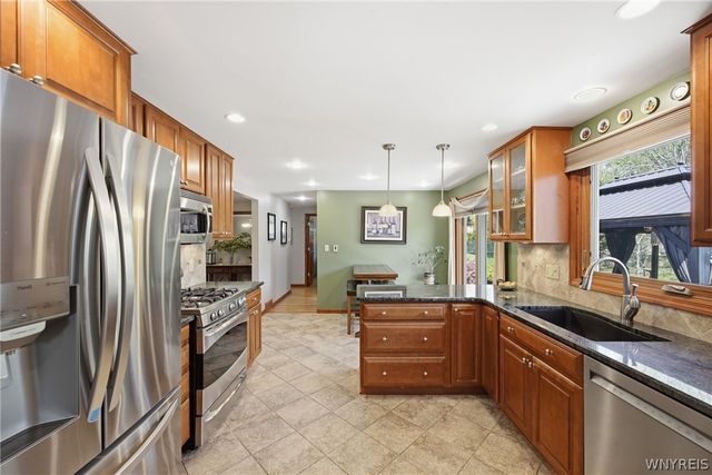 291 Seneca Place, Lancaster, NY 14086