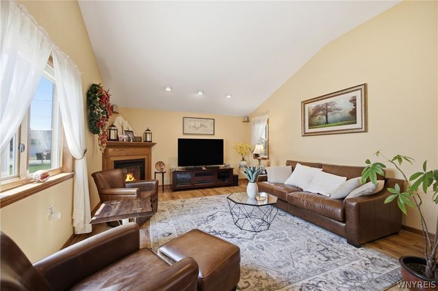 291 Seneca Place, Lancaster, NY 14086