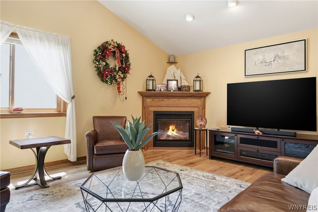 291 Seneca Place, Lancaster, NY 14086
