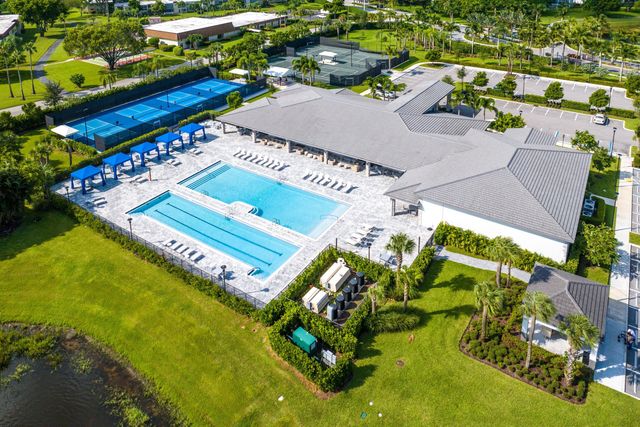 6982 Peters Lane, Delray Beach, FL 33446
