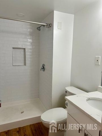 356 Ridge Road B11, South Brunswick, NJ 08810