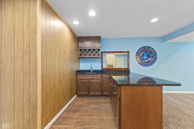 2833 Holiday Way, Greenwood, IN 46143