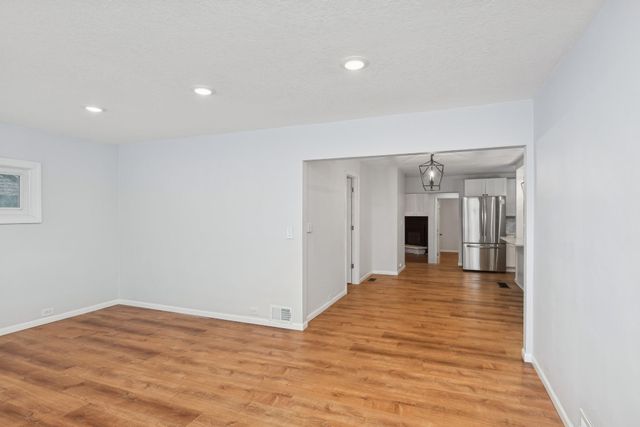 2918 County Road 101 S, Wayzata, MN 55391