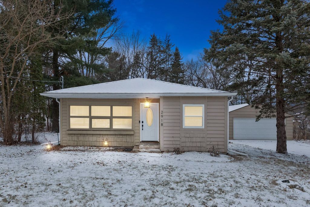 2918 County Road 101 S, Wayzata, MN 55391
