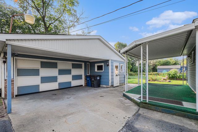 2737 Vermillion Street, Lake Station, IN 46405