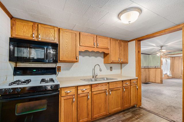 2737 Vermillion Street, Lake Station, IN 46405