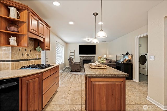 6305 SE Tyler Court, Lacey, WA 98513
