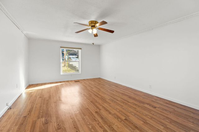 5048 Greenwood Drive, Merriam Woods, MO 65740